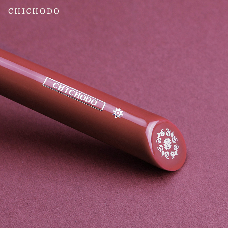 Not sending - Luxurious Red Ro - Luxury Skincare And Makeup Brands 评论和价格